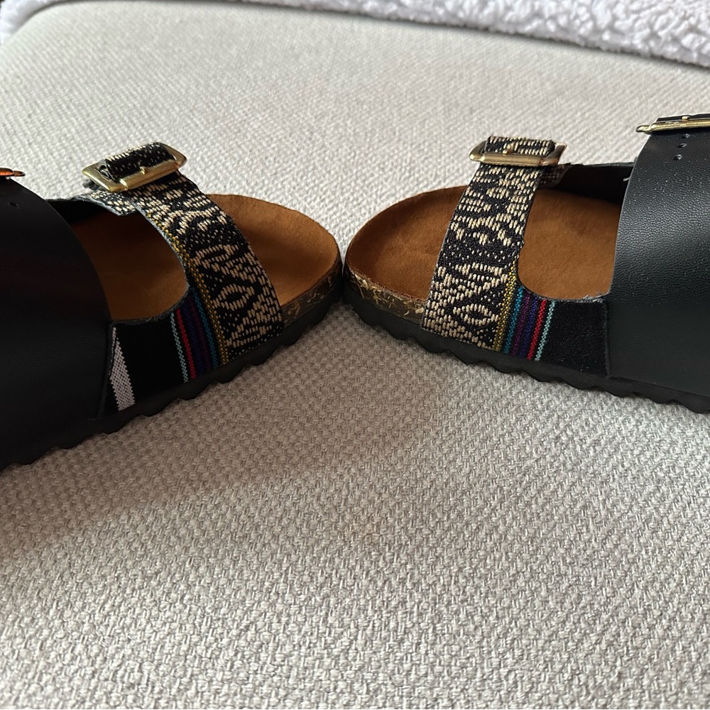 Black, White, Color Print Buckle Inkkas Sandals - Picture 2 of 5